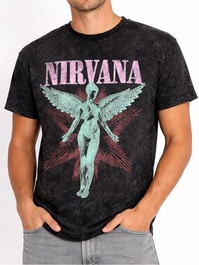 NWOT Nirvana In Utero Live ’93 Graphic Band Tee in Black Mineral Wash Size Large